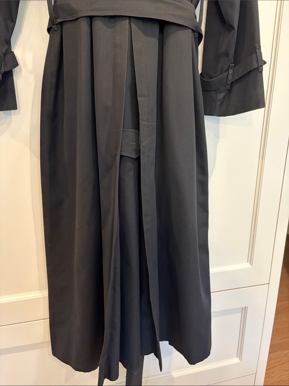Burberry Black Double-Breasted Long Trench Coat with Signature Check Lining - Picture 7 of 16